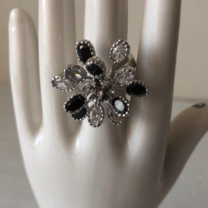 VTG Black Fx Onyx & Clear CZ Flower Silver Color Cocktail Ring Gorgeous Sz.8